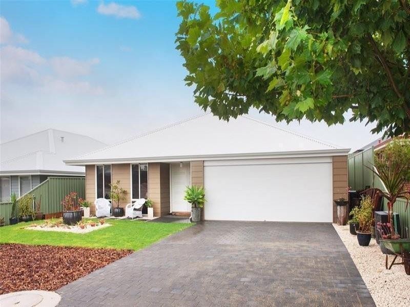 77 Brookfield Avenue, Margaret River WA 6285