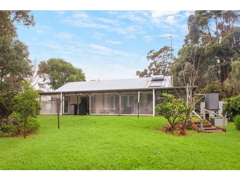 6 Sylvaner Place, Margaret River WA 6285