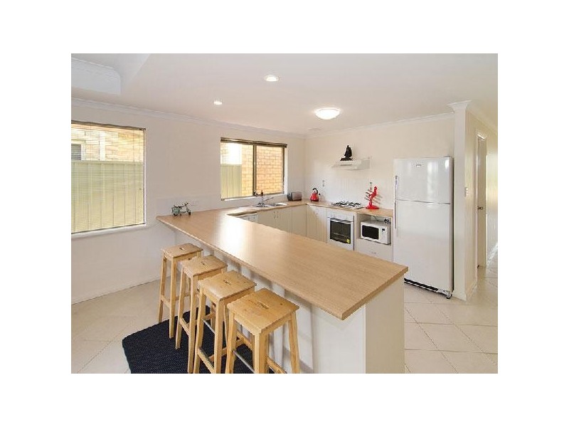 1/14 Olearia Crescent, Margaret River WA 6285