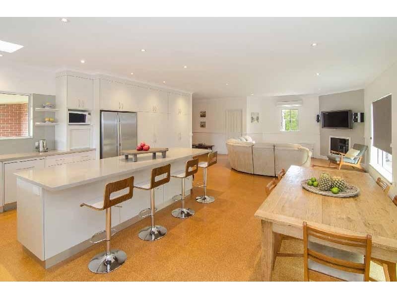 4 Georgette Way, Prevelly WA 6285