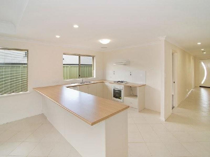 2/14 Olearia Crescent, Margaret River WA 6285