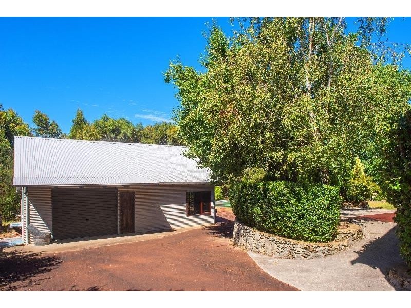 4 Cowara Court, Cowaramup WA 6284