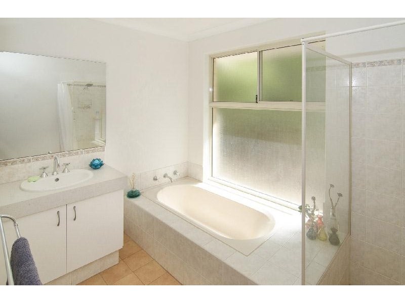 9 Freycinet Way, Gnarabup WA 6285