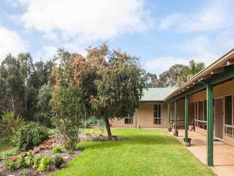 17 Duggan Drive, Cowaramup WA 6284