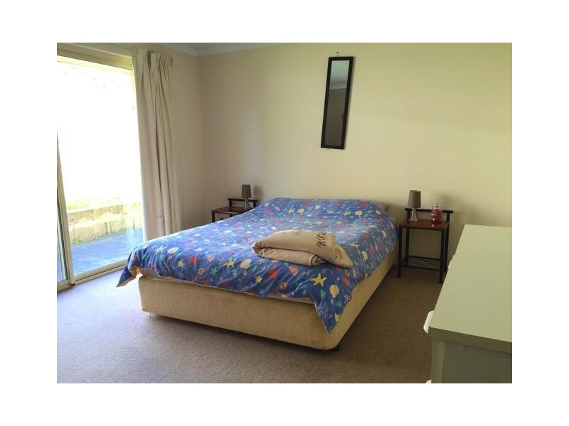 1 Honeyeater Loop, Margaret River WA 6285