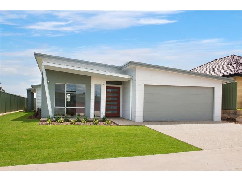 16 Tamarix Crescent, Margaret River WA 6285