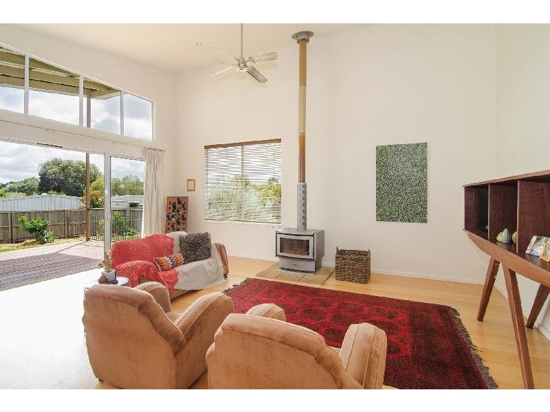 3 Waverley Road, Cowaramup WA 6284