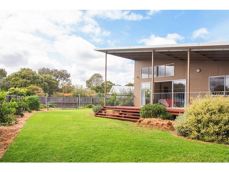3 Waverley Road, Cowaramup WA 6284