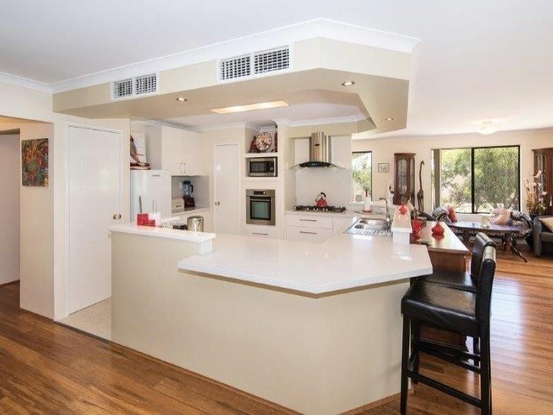 Chardonnay Avenue, Margaret River WA 6285