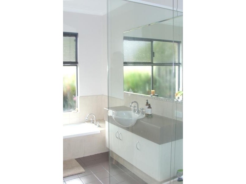 1 Highland View, Margaret River WA 6285