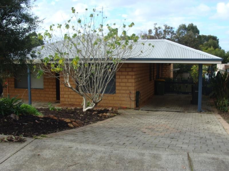 9 Larch Loop, Margaret River WA 6285