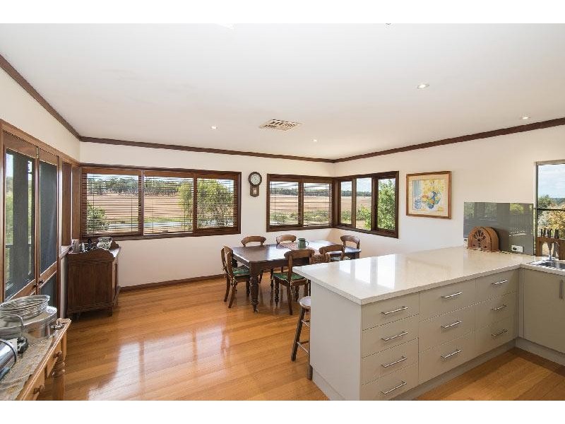 960 Osmington Road, Osmington WA 6285