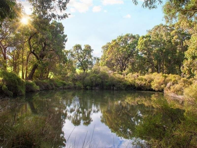 345 Arthur Road, Rosa Brook WA 6285