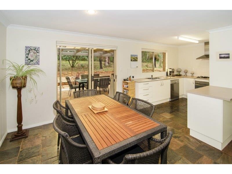 6 Squires Road, Redgate WA 6286