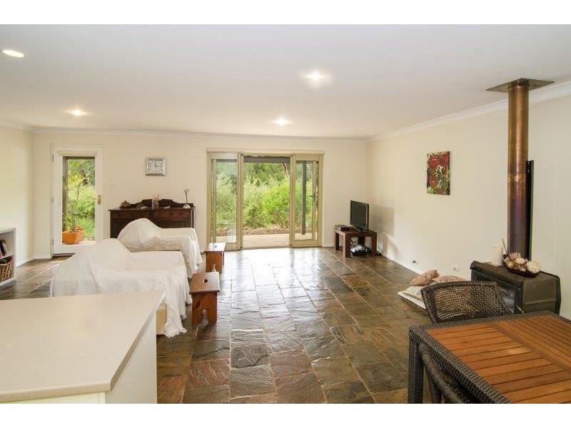 6 Squires Road, Redgate WA 6286