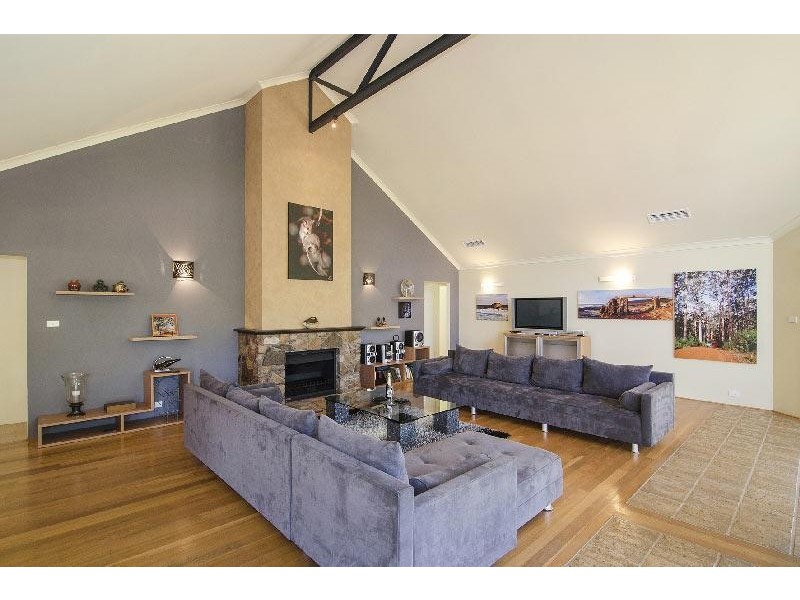 14 East Willmott Avenue, Margaret River WA 6285