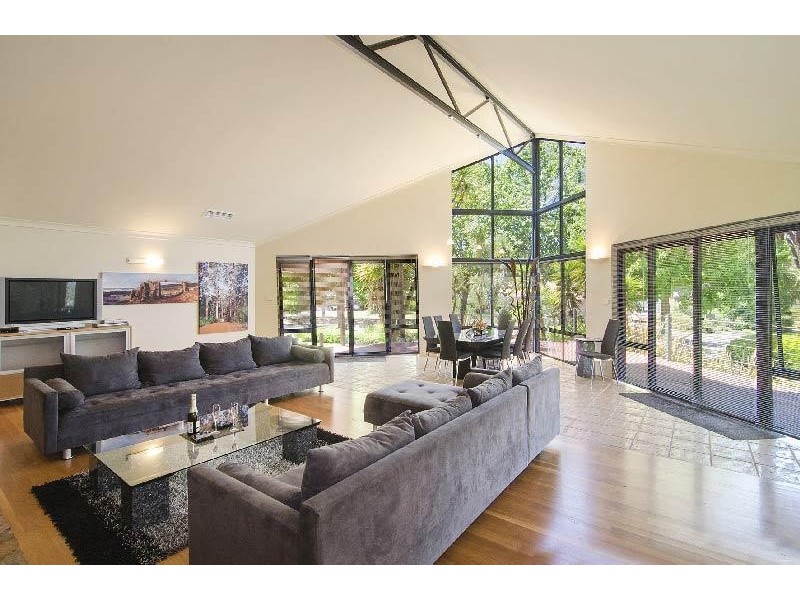 14 East Willmott Avenue, Margaret River WA 6285