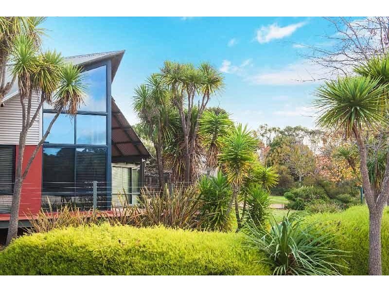 14 East Willmott Avenue, Margaret River WA 6285