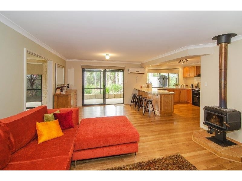 22 Casselton Grove, Margaret River WA 6285