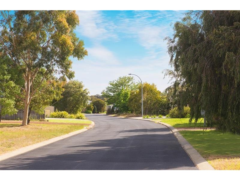 27 Mahogany Way, Cowaramup WA 6284