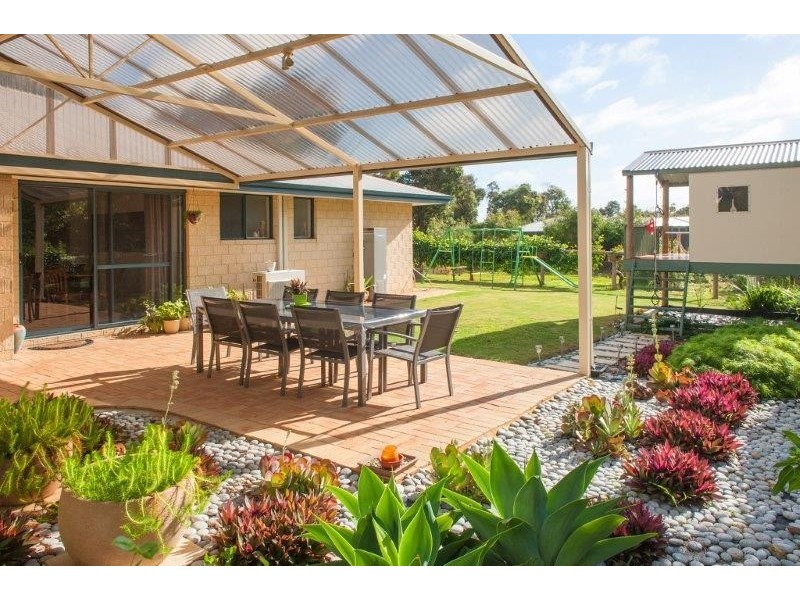 5 Orchid Ramble, Prevelly WA 6285