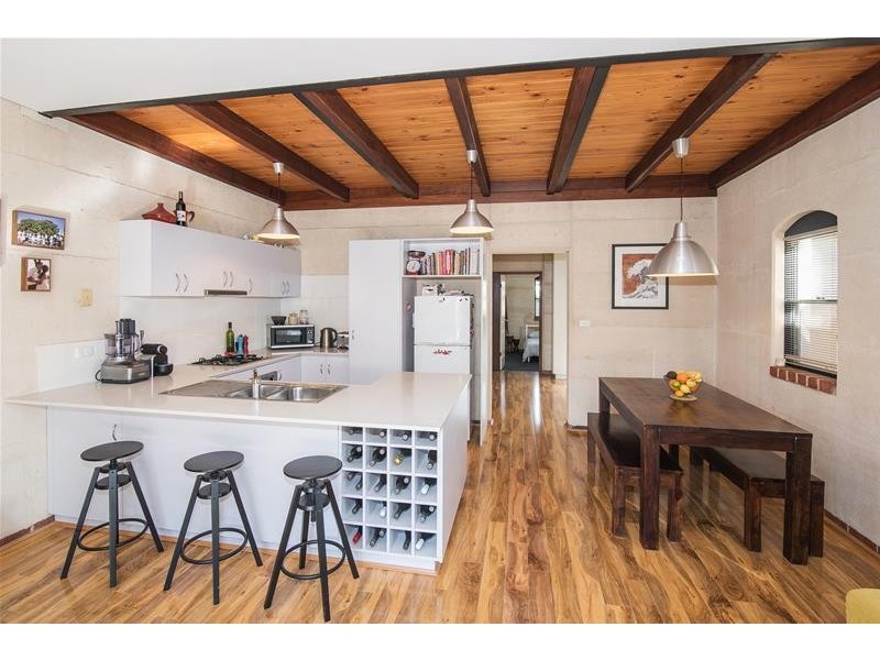 6/5 Station Road, Margaret River WA 6285