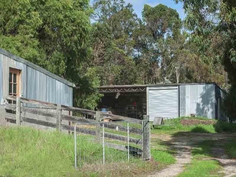 86 Crozier Road, Rosa Brook WA 6285