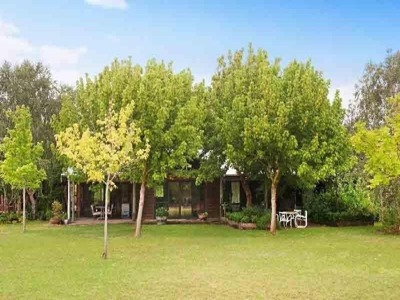 42 Gardiner Road, Cowaramup WA 6284