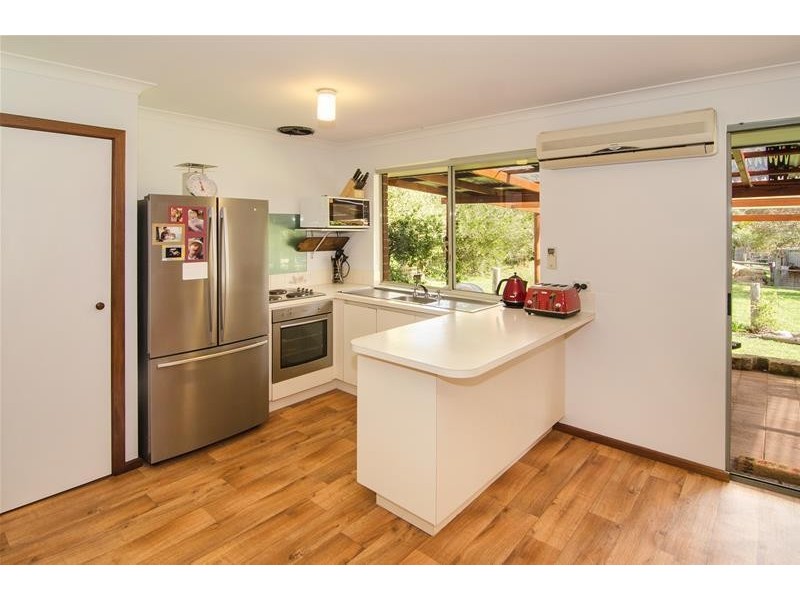 24 Mansfield Avenue, Margaret River WA 6285