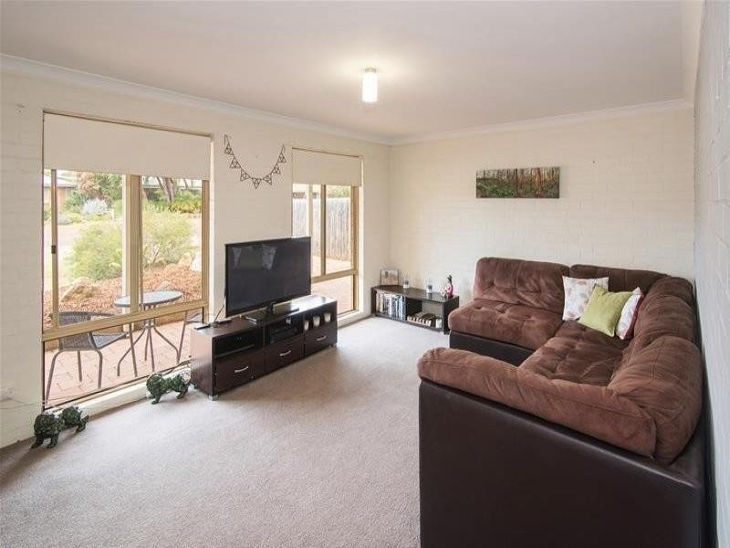 6A Lesalan Place, Margaret River WA 6285