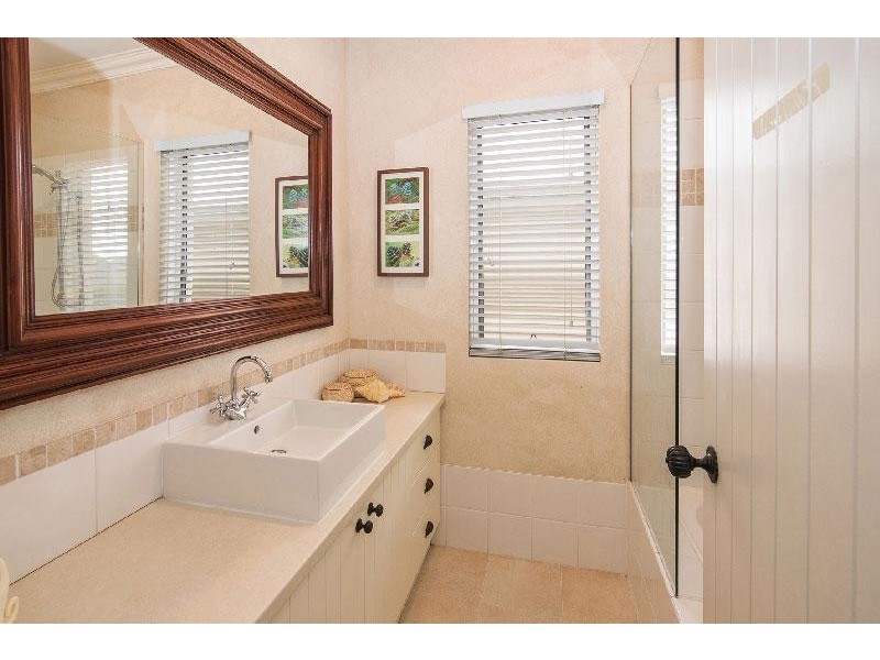 24 Ironbark Avenue, Margaret River WA 6285