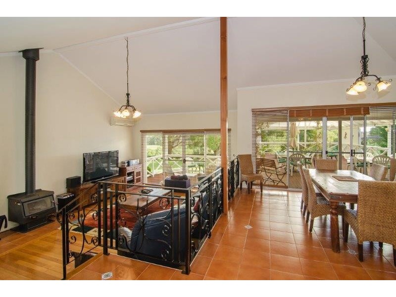 22 Karri Loop, Margaret River WA 6285