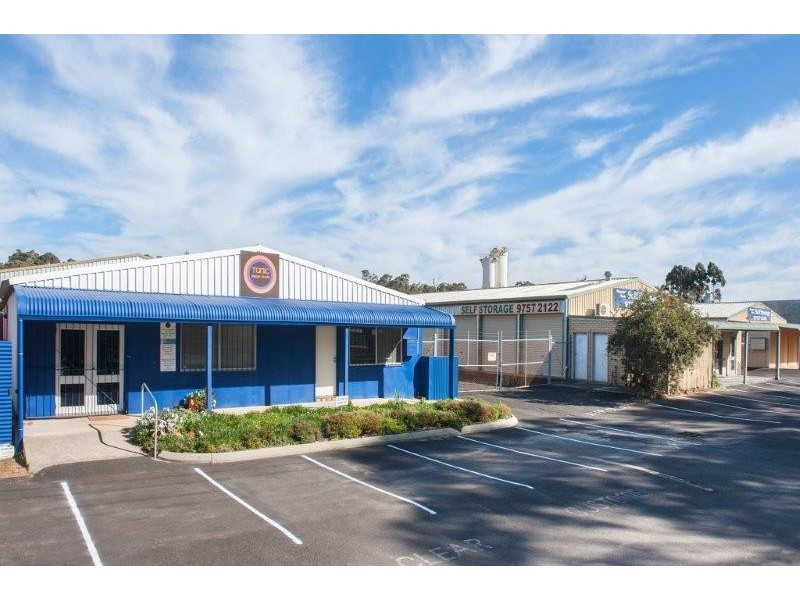 7 Burton Road, Margaret River WA 6285