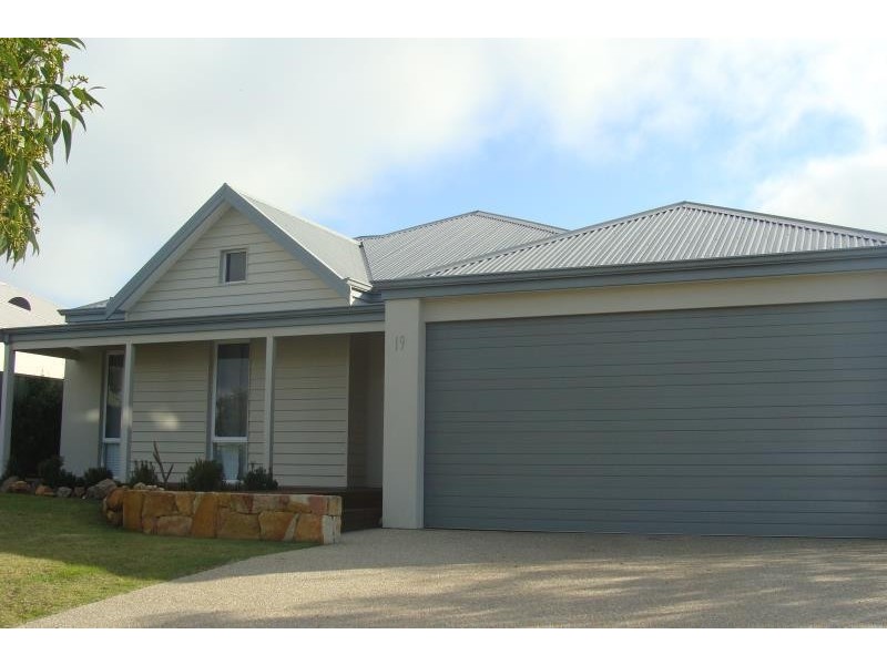 19 Sandalwood Drive, Margaret River WA 6285