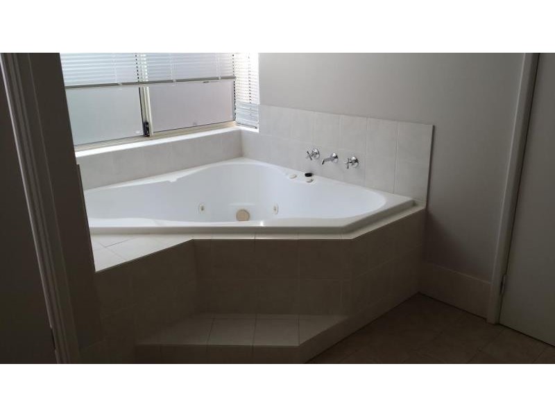 24 Dryandra Drive, Margaret River WA 6285