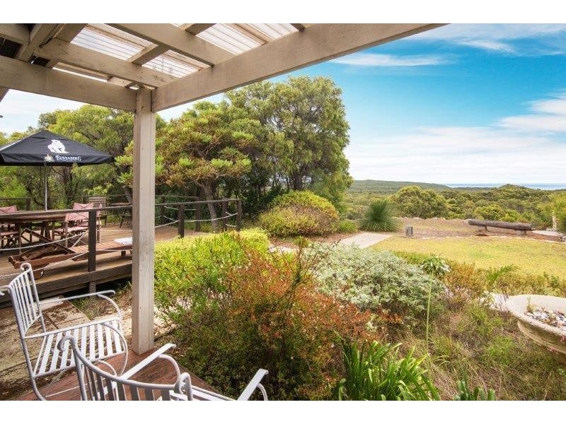 18 Colyer Drive, Hamelin Bay WA 6288