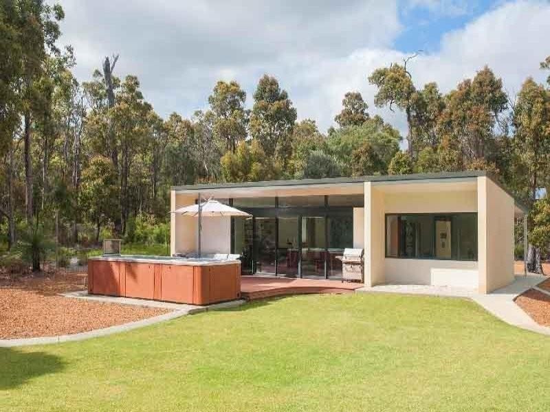 35 Woodland Drive, Margaret River WA 6285
