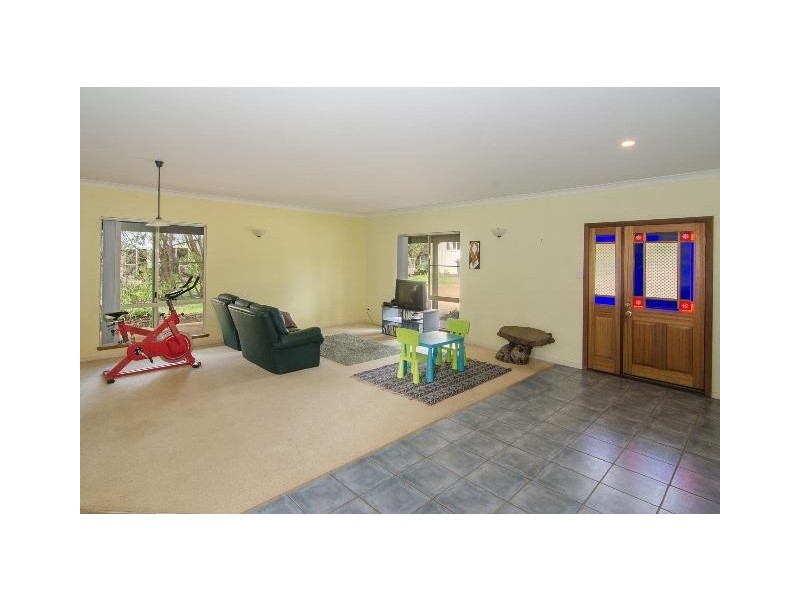 17 Duggan Drive, Cowaramup WA 6284