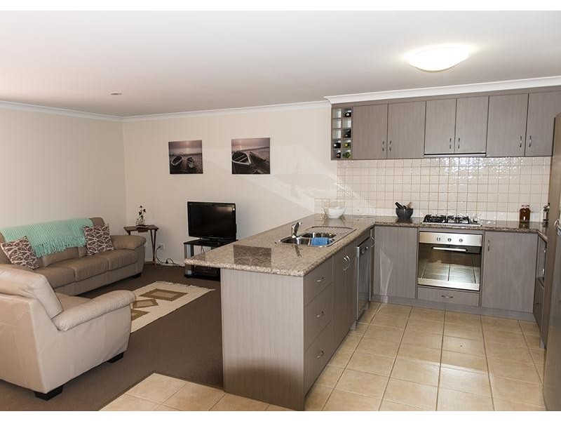 13/5 Station Road, Margaret River WA 6285