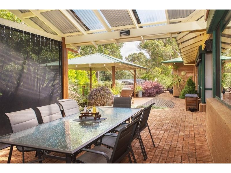 22 Mansfield Avenue, Margaret River WA 6285