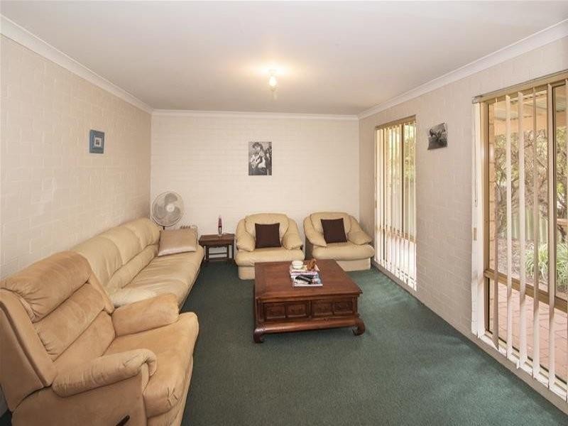 6B Lesalan Place, Margaret River WA 6285