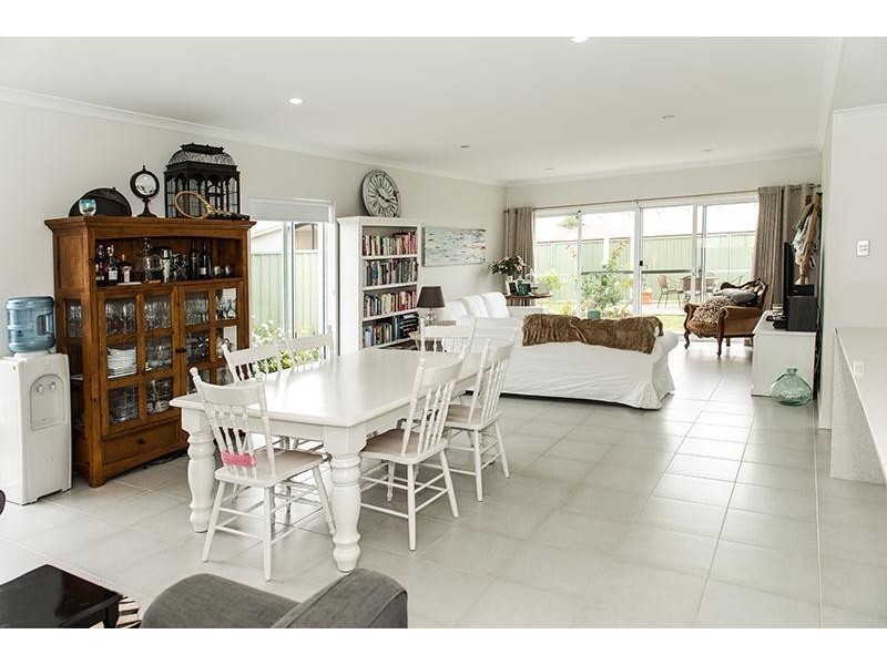 8 Tamarix Crescent, Margaret River WA 6285