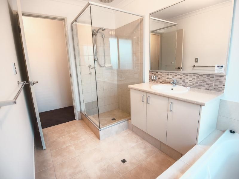 1 Wandoo Place, Cowaramup WA 6284