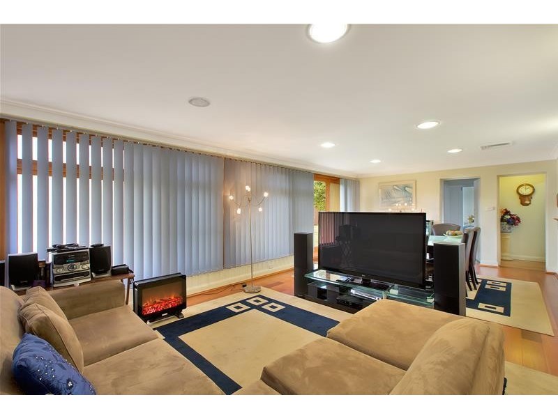 13  Jacqueline Crescent, Greenacre NSW 2190