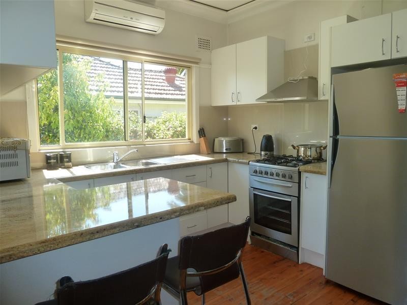 112 Hillcrest Avenue, Greenacre NSW 2190