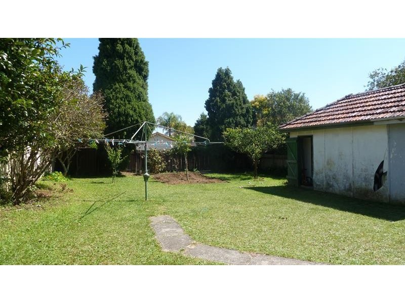 112 Hillcrest Avenue, Greenacre NSW 2190