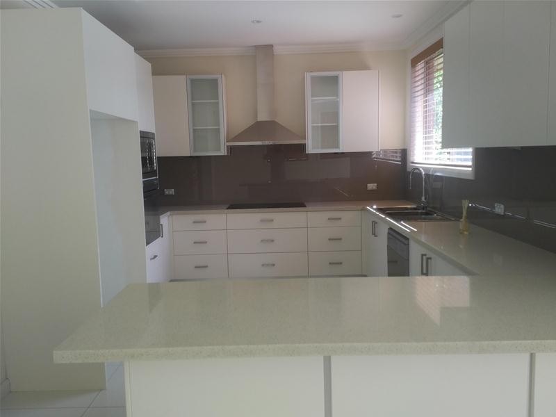 33 lauma Avenue, Greenacre NSW 2190