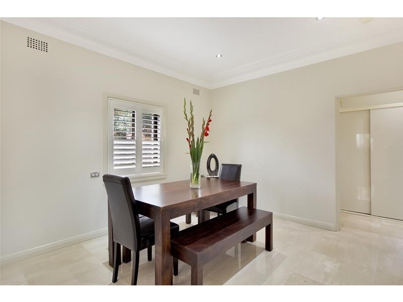 3 Miowera Avenue, Carss Park NSW 2221