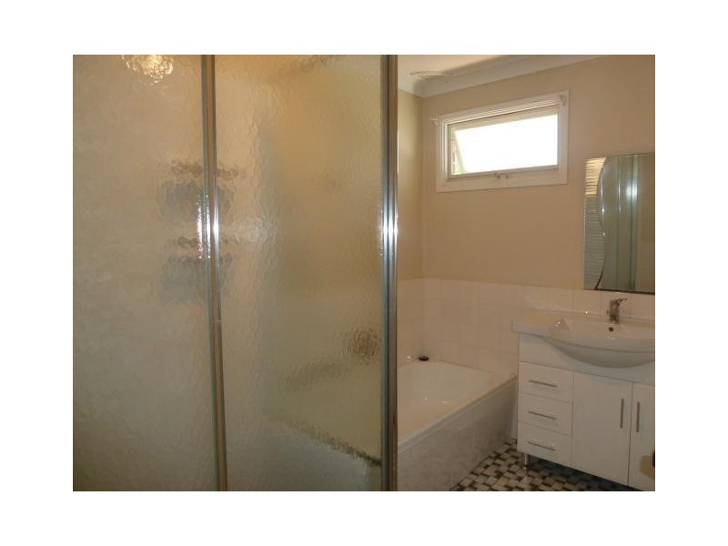 2/34 Townsend Street, Condell Park NSW 2200