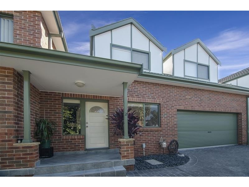 2/56 Rawson Road, Greenacre NSW 2190